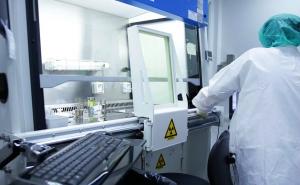 Pao prvi dogovor: Sporazum kompanija o hitnoj proizvodnji vakcine