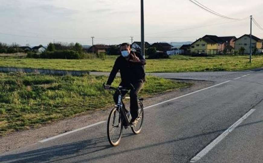 Dodik na biciklu: Član Predsjedništva BiH bez pratnje vozio od Bakinaca do Mrčevaca