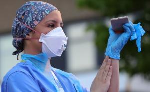 Velika Britanija: Pad broja umrlih, zaraženo više od 150 hiljada osoba