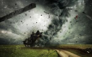 Tokom vožnje zabilježio dramatične snimke tornada