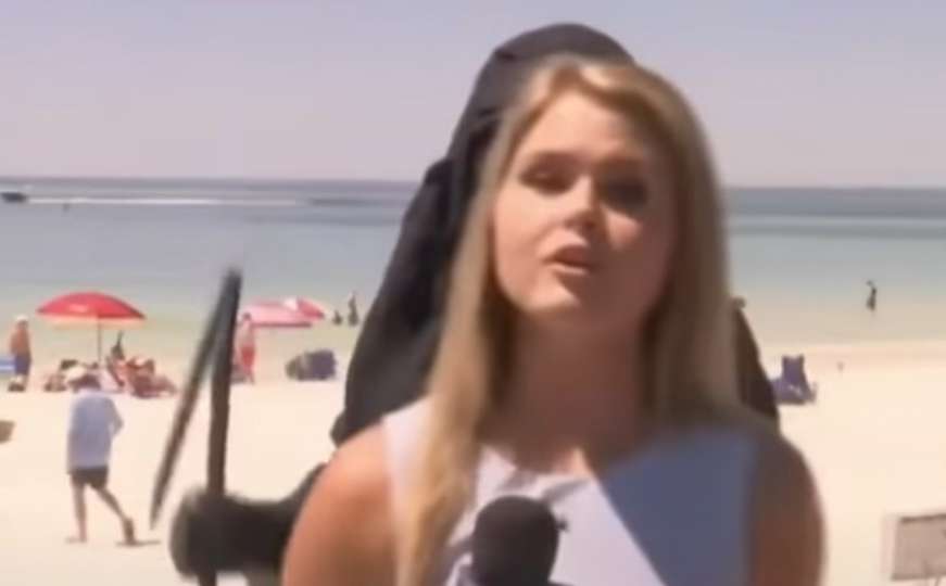 Nesvakidašnji posjetioc plaže na Floridi imao poruku: Gledaoci se "trznuli"