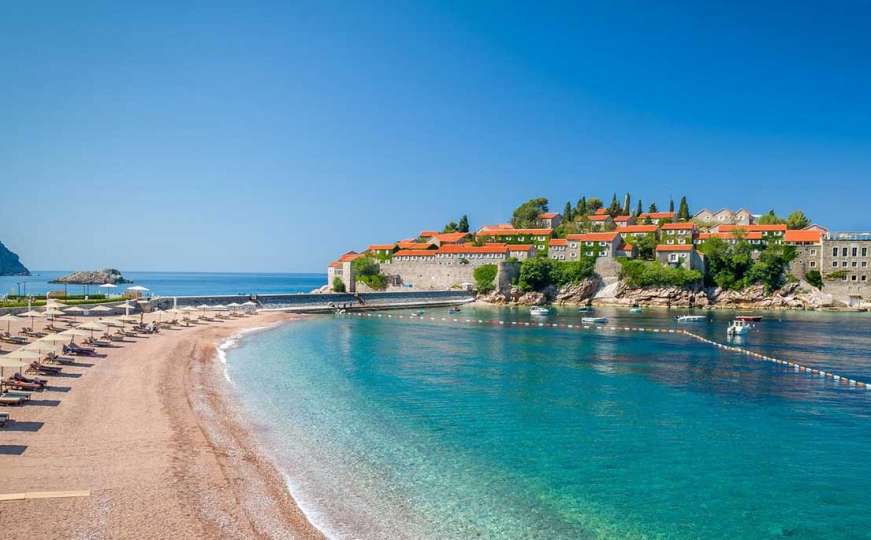 Evo kada bi se plaže na Crnogorskom primorju mogle otvoriti