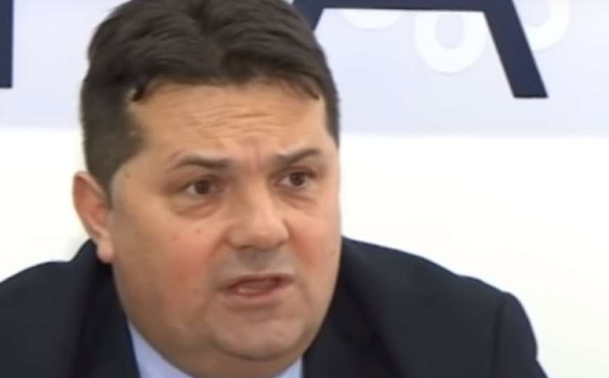 Dragan Bursać: Širi li Federacija koronu po RS-u?