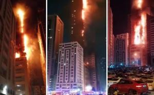 Vatrena stihija: Veliki požar zahvatio neboder od 48 spratova u Emiratima
