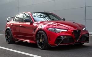 Gran Turismo Alleggerita: Alfa za 110. rođendan lansira GTA i GTAm verzije Giulije