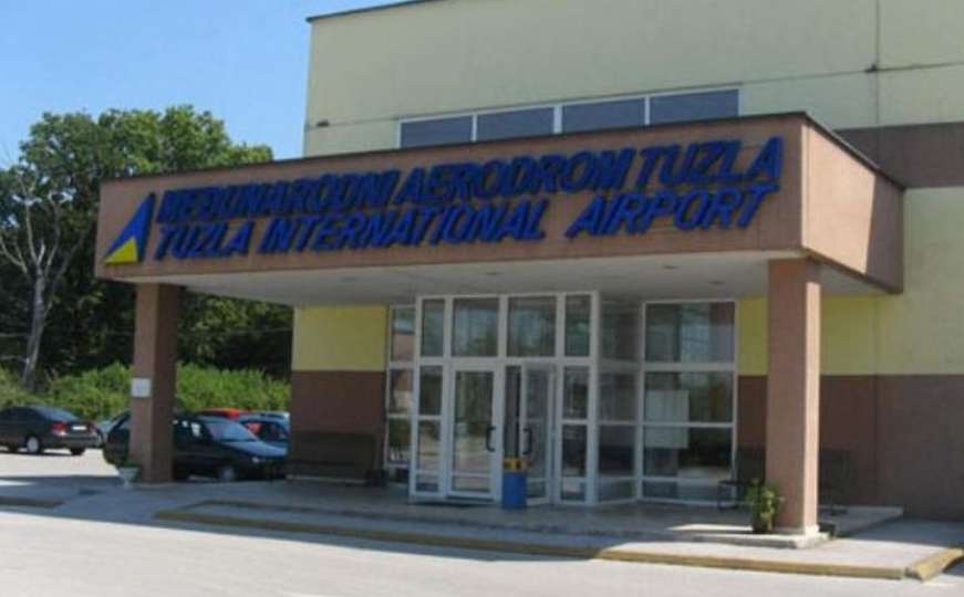 Vijeće ministara BiH: Odobreno privremeno otvaranje aerodroma u Tuzli