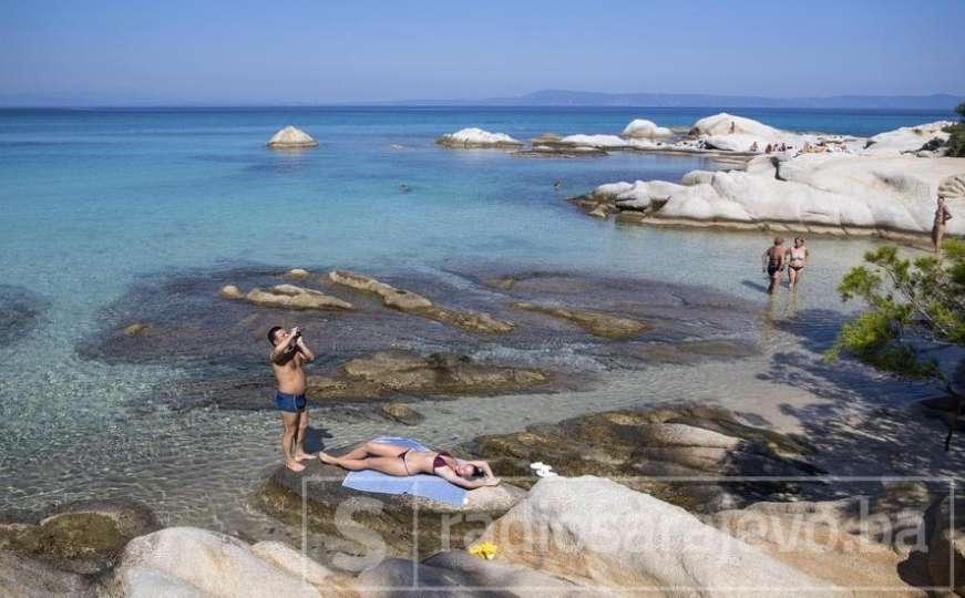 Grci uveli 16 rigoroznih pravila za ljetovanje koja svi moraju poštovati