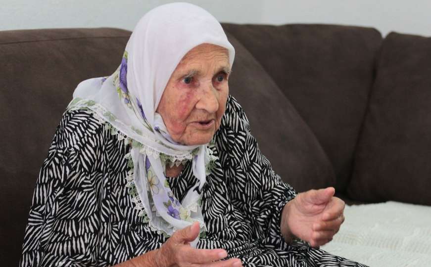 Nana Džemila posti u 97. godini: Lakše mi je sada nego kada sam bila mlada