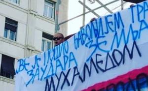 Na protestima u Beogradu brutalne uvrede na račun poslanika Muhameda