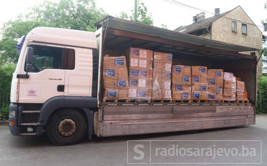 Iz Sarajeva krenuo konvoj s ramazanskim paketima za građane širom BiH