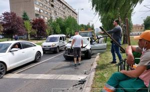 Vozači, oprez: Saobraćajna nesreća na Socijalnom