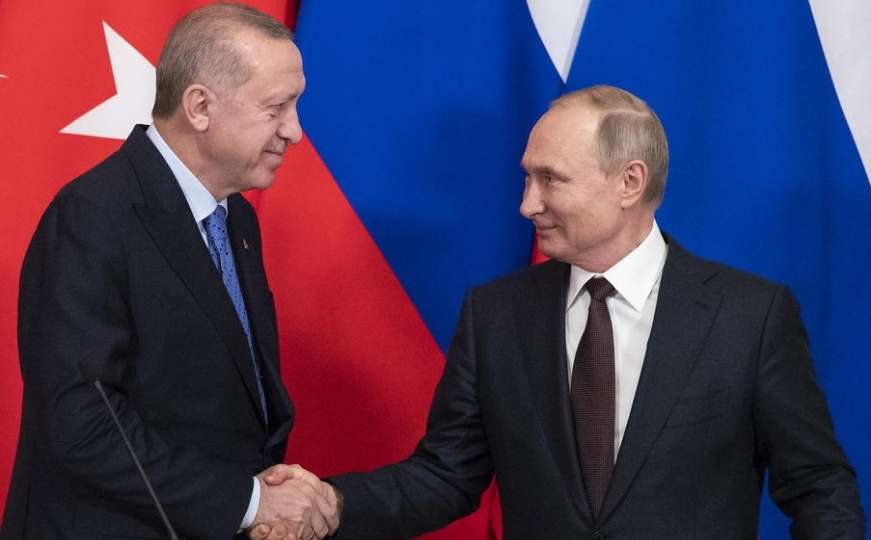 Putin i Erdogan složni:  Vakcina prioritet, dvije zemlje će sarađivati