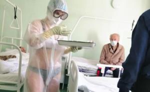 Covid-19: "Vatrena bolničarka" u bikiniju zapalila društvene mreže