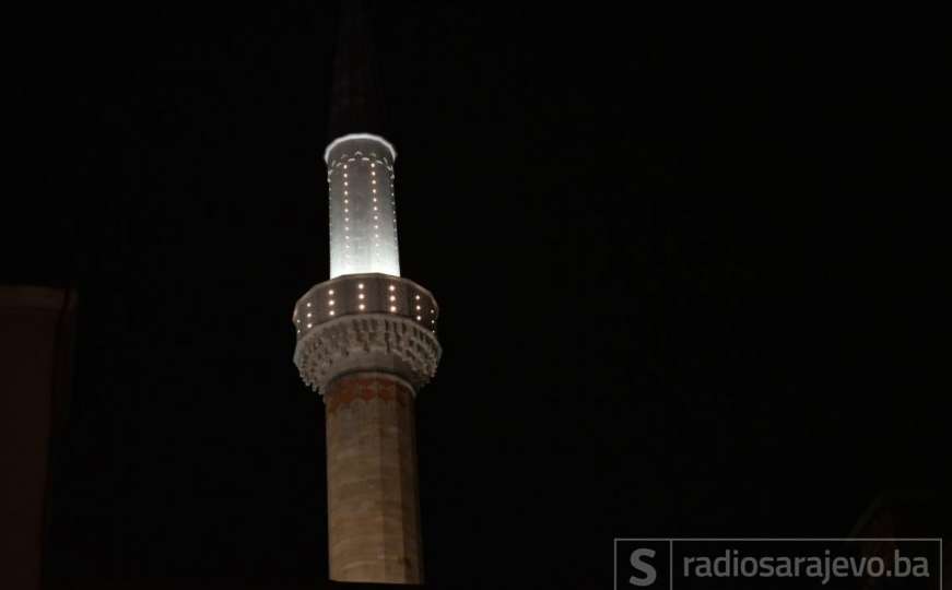Skandalozno: Sa minareta umjesto ezana pustili pjesmu