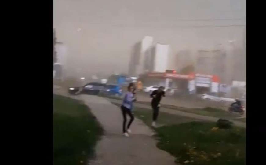 Dramatični snimci uragana iz centralne Rusije: Najmanje troje poginulo
