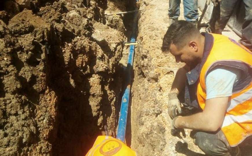 ViK popravlja kvarove: Brojne sarajevske ulice bez vode