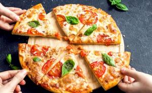Recept Jamiea Olivera za pizzu: Hrskavo i sočno tijesto