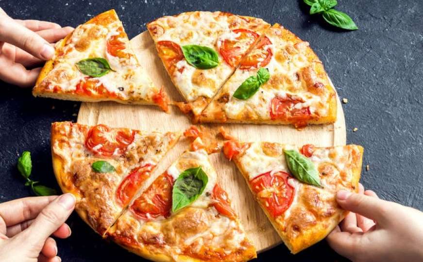 Recept Jamiea Olivera za pizzu: Hrskavo i sočno tijesto