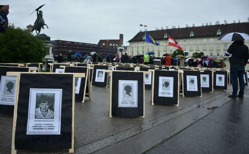 U Beču obilježen Dan bijelih traka: Nikada nećemo zaboraviti ono što se desilo