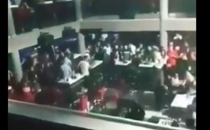 Objavljen snimak: Tuča u diskoteci u Žepču, bilo povrijeđenih