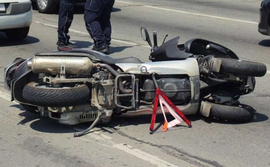 Tragedija u BiH: U teškoj saobraćajnoj nesreći poginuo motociklista