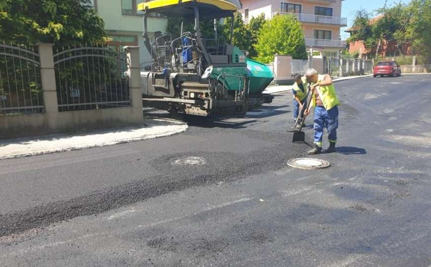 Radovi na sanaciji i ugradnji asfalta u Općini Novo Sarajevo