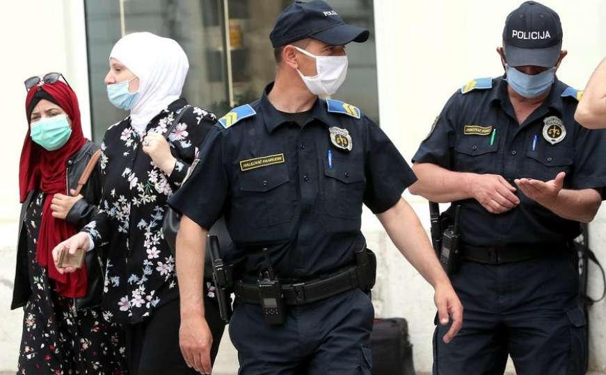 Ko je platio kaznu - pogriješio: Sarajevski sud odbacuje prijave zbog nenošenja maski 