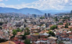 Panoramne fotografije Sarajeva: Sunce, oblaci i crveni krovovi