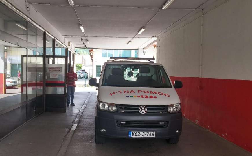 Teško povrijeđen muškarac kod Sarajeva, prizor je stravičan