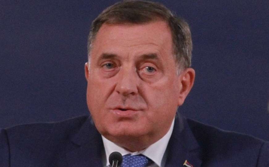 Dodik: Čim se vratim iz Moskve tražit ću da se migranti izbace iz BiH