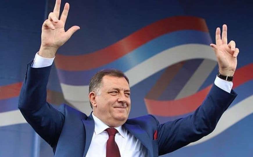 Pobjeda: Milorad Dodik - hodajući oksimoron, laktaš iz Laktaša 