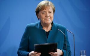 Merkel: Nosim masku u prodavnici, ali niste naletjeli na mene