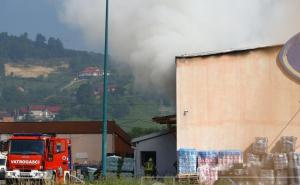 Prava drama u Sarajevu: 40 vatrogasaca gasilo požar u Rajlovcu