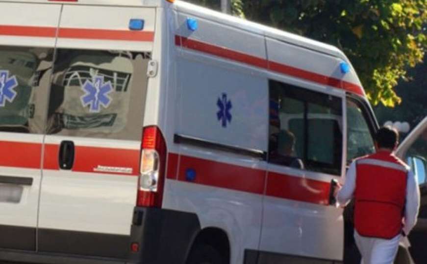 Četiri osobe povrijeđene u saobraćajnoj nesreći kod Sarajeva