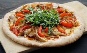 Više nećete zvati dostavu: Fantastična kremasta pizza gotova za tili čas 