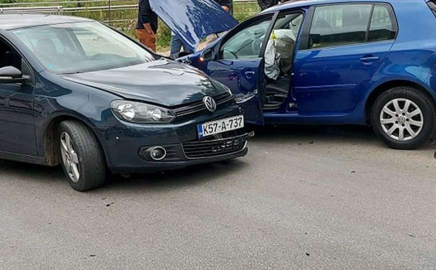Saobraćajna nesreća u Sarajevu: Sudarila se dva Golfa