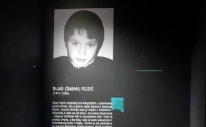 Priča sa Srebreničkog zida: Rijad Fejzić posljednji put fotografisan u 11. godini