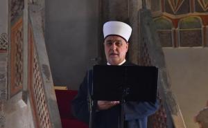 Reis Kavazović održao hutbu u Begovoj džamiji uoči dženaze u Potočarima