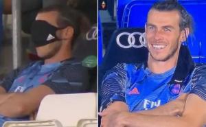 Prizor koji je razljutio navijače Reala: Bale hladno zaspao na klupi usred utakmice