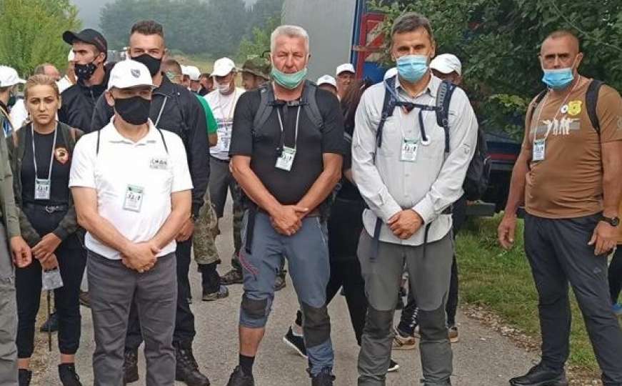 Sumnja se da je zaražen na putu ka Srebrenici: Gdje je sve bio federalni premijer