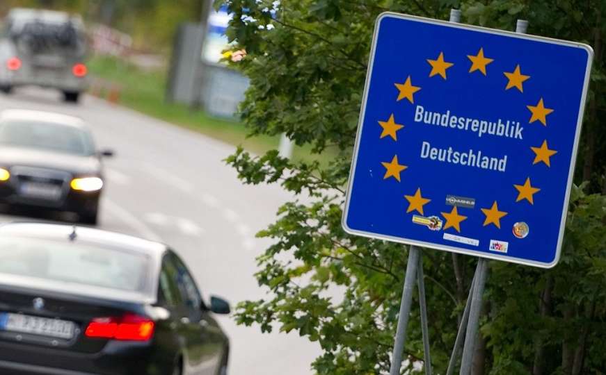 Izvještaj Europske komisije o BiH: Da li je zbog migranata ugrožen bezvizni režim?