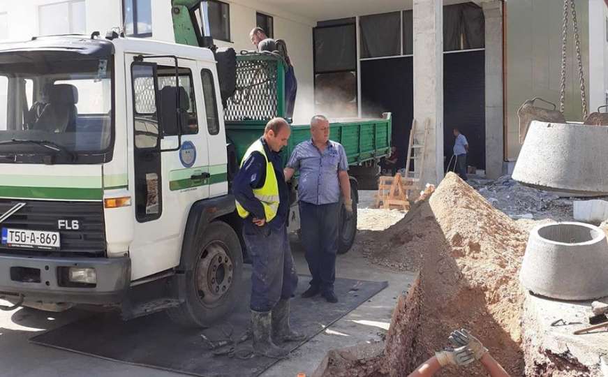Radnici Vodovoda na terenu: Popravke u 24 sarajevske ulice