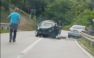 Stravičan sudar na bh. cestama: Muškarac bez svijesti ispao iz automobila