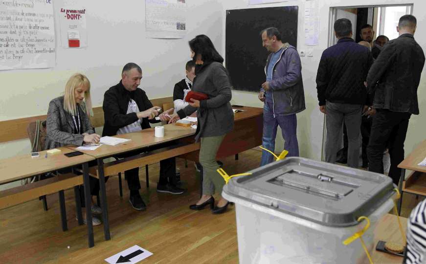 Na izborima u BiH učestvovat će 87 stranaka