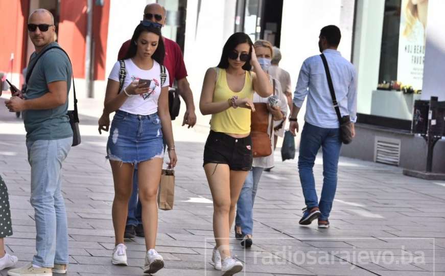 Sarajevska špica: Prelijep sunčan dan izmamio mnoge u šetnju