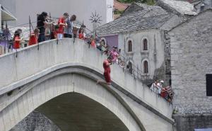 Ograničen broj gledatelja: Sve spremno za 454. skokove sa Starog mosta