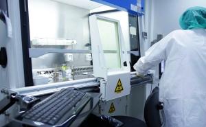 Bivši šef CDC-a: Moramo biti iskreni prema ljudima kada je u pitanju vakcina