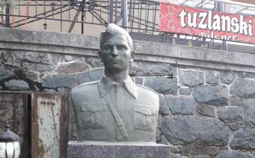 Bista narodnog heroja Kujundžića ponovo postavljena u Konjicu