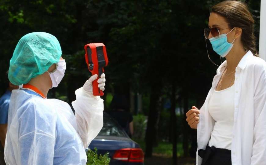 Srbija: 379 pozitivnih na testiranju, preminulo osam ljudi