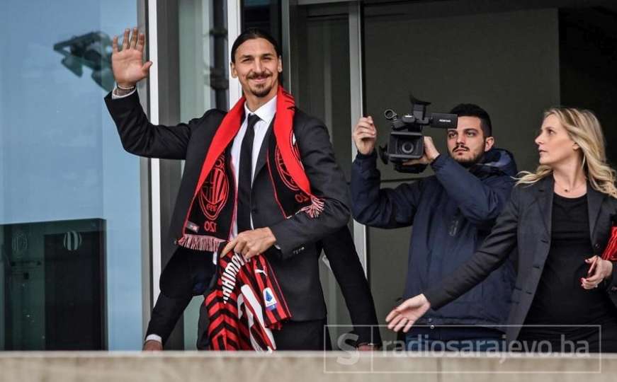 Ibrahimović helikopterom sletio na trening: "Stiže predsjednik"